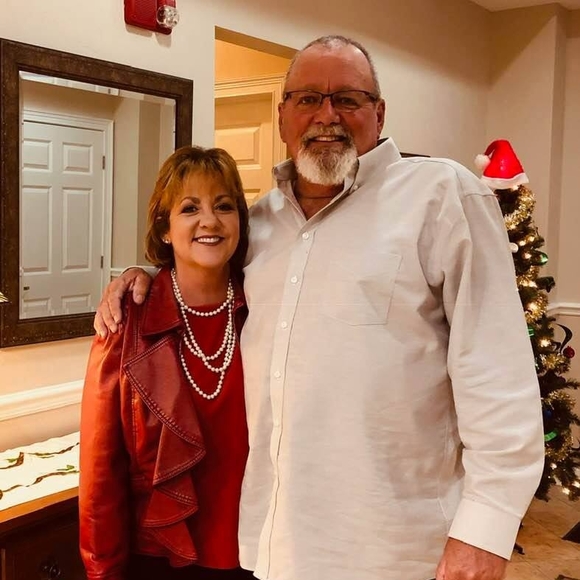 Meet your Posher, Lawanna - Picture 1 of 1